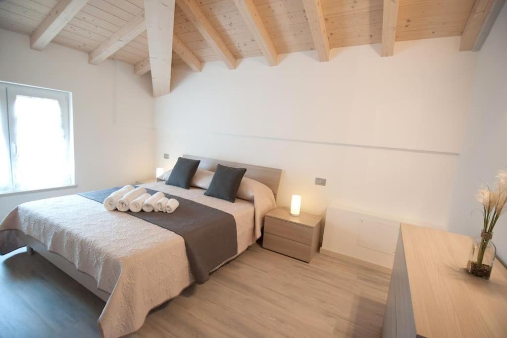 Casa Gemma - Big Family House With Free Parking Apartamento San Giovanni Lupatoto Exterior foto